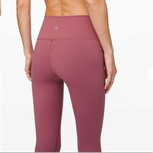 Lululemon Wunder Under High Rise Tight 25” size 6